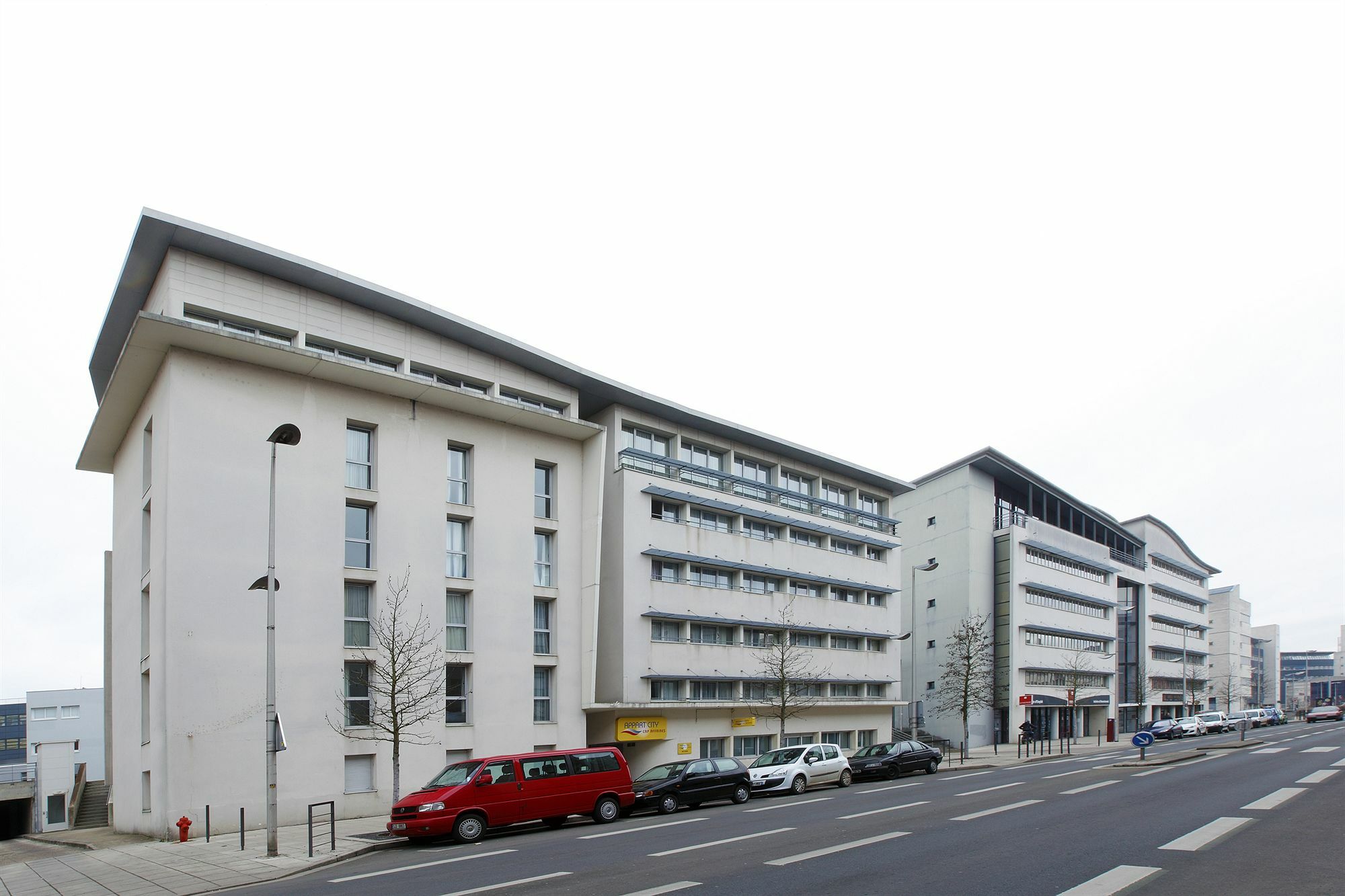 Comfort Aparthotel Le Mans Exteriör bild